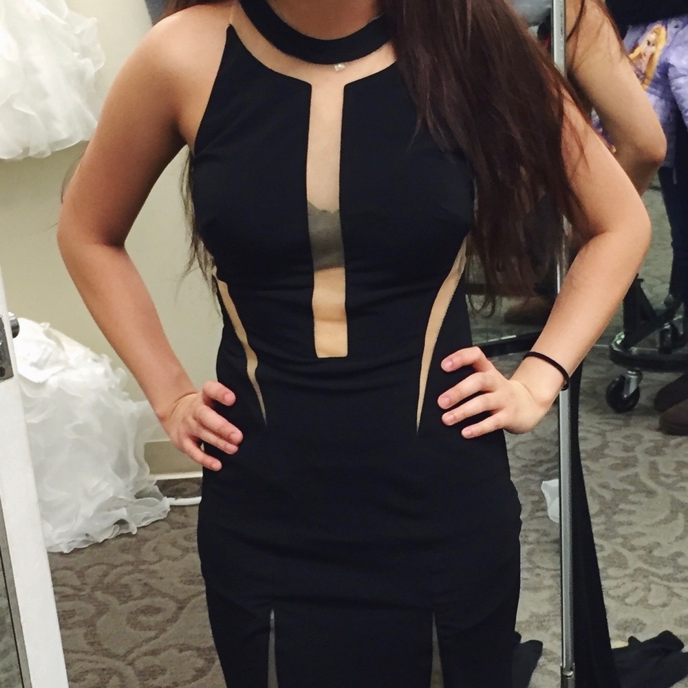 prom dress - Picture 2 of 3